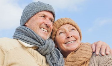 শীতে বয়স্করা সতর্ক থাকবেন যেভাবে