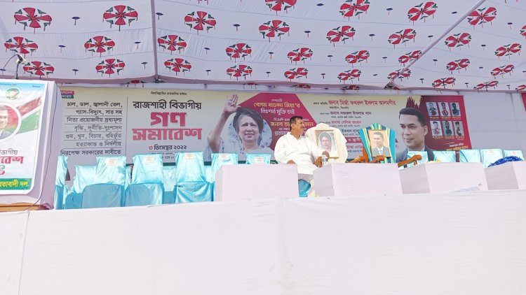 প্রস্তুত মঞ্চ, খালেদা জিয়া-তারেক রহমানের জন্য রাখা হয়েছে চেয়ার