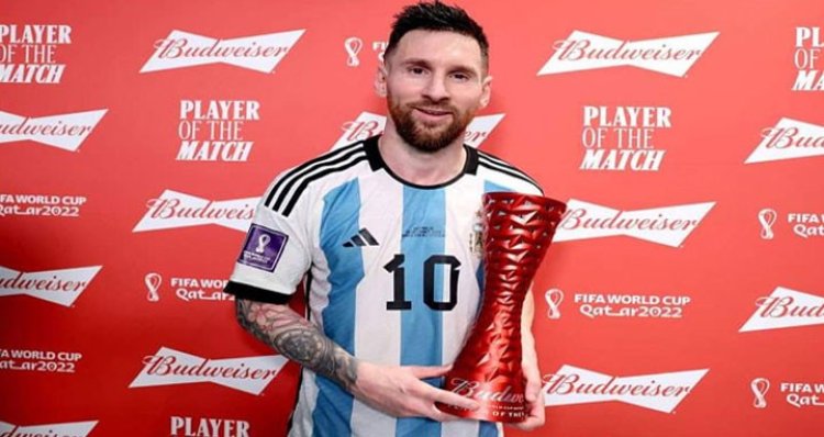  রোনালদোকে টপকে আরও এক রেকর্ড মেসির