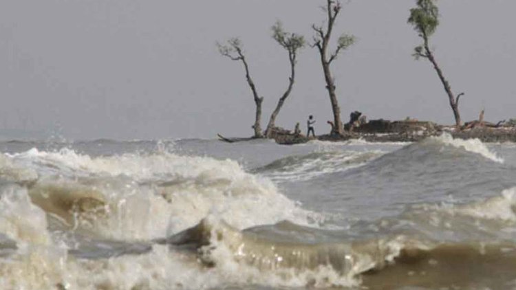 কমছে ঘূর্ণিঝড়-লঘুচাপ, আবহাওয়ার বিরূপ আচরণের শঙ্কা