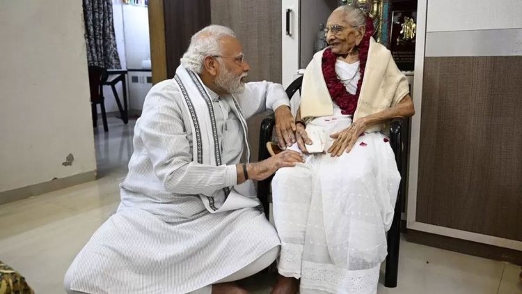 ৯৯ বছর বয়সে নরেন্দ্র মোদির মায়ের মৃত্যু