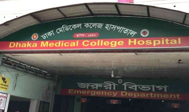  খিলগাঁও ট্রেনের ধাক্কায় জীবন বিমা কর্পোরেশনের কর্মচারী নিহত