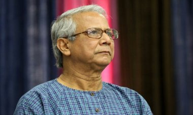 স্থপতি মোবাশ্বের হোসেনকে নিয়ে যা বললেন ড. ইউনূস