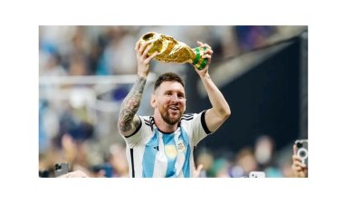 ‘নকল’ ট্রফির ছবি পোস্ট করে ইনস্টাগ্রামে রেকর্ড গড়েন মেসি