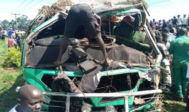  কেনিয়া-উগান্ডা সীমান্তে বাস দুর্ঘটনা, নিহত অন্তত ২১
