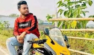  ট্রাকের ধাক্কায় প্রাণ গেল কলেজছাত্রের