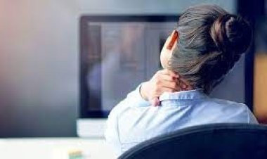 ঘাড়ে ব্যথা হয় যেসব কারণে, প্রতিকার