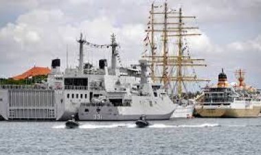  সাগরে চীনা অনুপ্রবেশ বন্ধে যুদ্ধাজাহাজ মোতায়েন ইন্দোনেশিয়ার