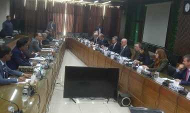  ইউরোপীয় ইউনিয়নের ১১ প্রতিনিধির সঙ্গে বৈঠকে ইসি