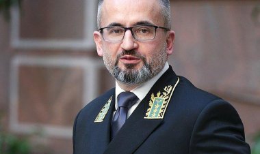 রাশিয়ার রাষ্ট্রদূতকে তলব করল কানাডা 