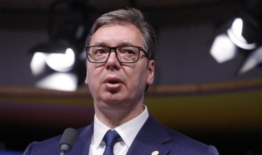 রাশিয়ার পক্ষে যুদ্ধে যাচ্ছে সার্বিয়ানরা, চটেছেন প্রেসিডেন্ট ভুচিচ