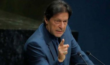 চোরাবালিতে আটকে গেছে পাকিস্তান  - ইমরান খান