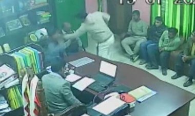 পদ পেয়েই প্রধান শিক্ষককে পেটালেন আ.লীগ নেতা!