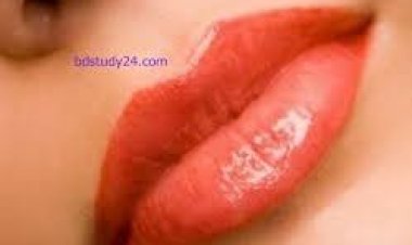 ঠোঁটের চামড়া কেন ওঠে?