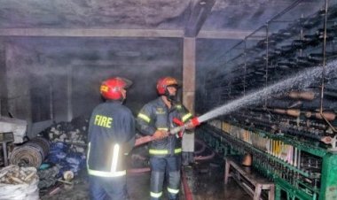 কুমারখালীতে সুতার মিলে আগুন : ২ কোটি টাকার ক্ষতি