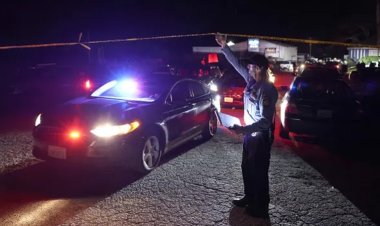  ৪৮ ঘণ্টার ব্যবধানে আবারও যুক্তরাষ্ট্রে বন্দুকহামলা, নিহত ৯