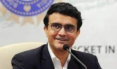  নিজেই লিখছেন চিত্রনাট্য, পর্দায় সৌরভ হবেন কে