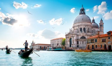 বাংলাদেশিসহ সাড়ে ৮২ হাজার শ্রমিক নেবে ইতালি