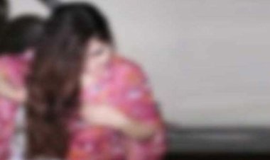 দেহব্যবসার অভিযোগে সিনেমার চিত্রনাট্যকার গ্রেফতার