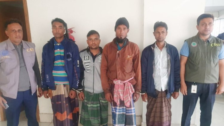 ভারতে মানবপাচার চক্রের ৪ সদস্যকে সাতক্ষীরায় গ্রেপ্তার