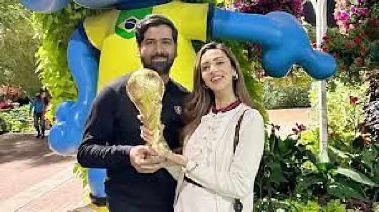 বিশেষ দিনে স্বামীর হাতে বিশ্বকাপ তুলে দিলেন মিম!