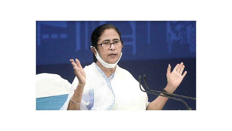 ‘বন্দে ভারত’ ট্রেনে পাথর পশ্চিমবঙ্গে নয়, ছোড়া হয়েছে বিহারে: মমতা বন্দ্যোপাধ্যায়