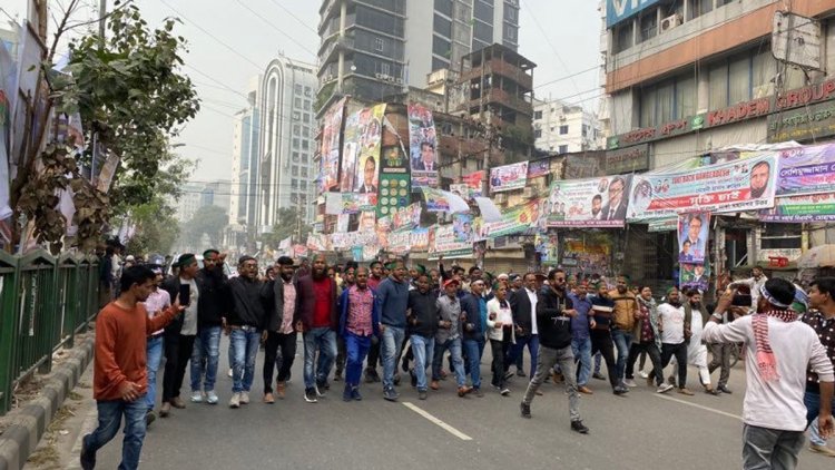বিএনপির নেতাকর্মীরা নয়াপল্টনে জড়ো হচ্ছেন, সতর্ক পুলিশ