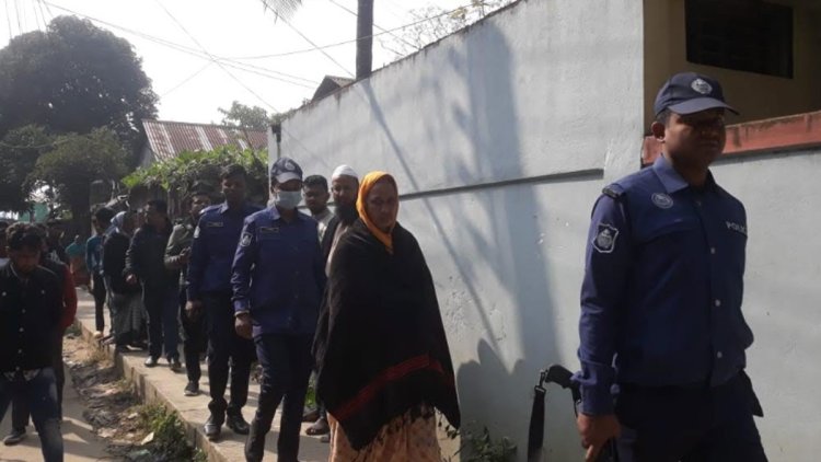 প্রতিবন্ধী মেয়েকে গলাকেটে হত্যা করলেন মা