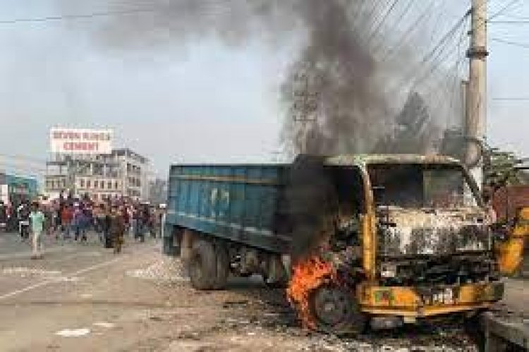 শ্যামপুরে ট্রাকচাপায় শ্রমিক নিহত