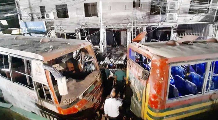 নাইট ডিউটি শেষে বাসায় ফেরার পথে বাসের ধাক্কায় শ্রমিক নিহত