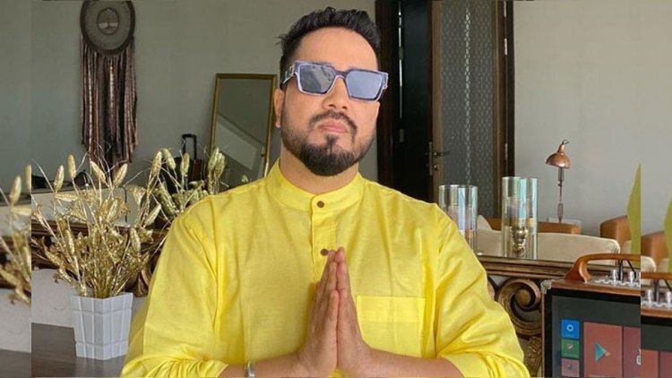 শ্লীলতাহানির মামলায় খালাস পেলেন মিকা