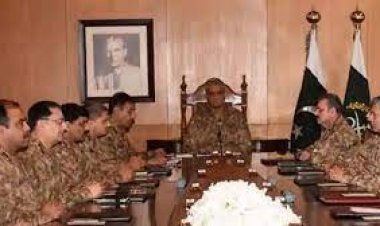 সেনাবাহিনী নিয়ে ঠাট্টা করলে কারাবাস-জরিমানা, আইন করছে পাকিস্তান