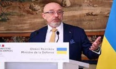 প্রতিরক্ষামন্ত্রীর পদে বদল আনছে ইউক্রেন 