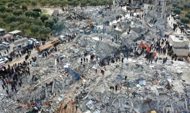 ভূমিকম্পে ৫০০০ মানুষের মৃত্যু, লাফিয়ে বাড়ছে মৃতের সংখ্যা