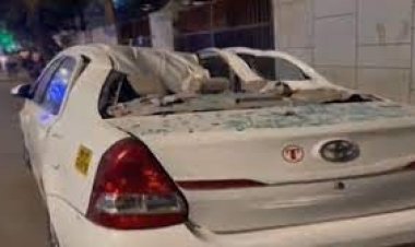 ৪২তলা ভবন থেকে ইট পড়ে দুইজনের মৃত্যু