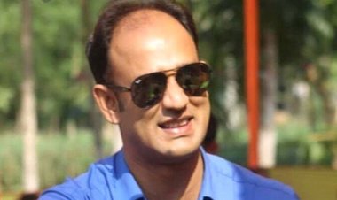 ব্যারিষ্টার সুমনের বিরুদ্ধে ৫০০ কোটি টাকা মানহানির মামলা গোলাপের