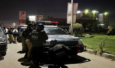 পাকিস্তানের করাচিতে পুলিশ সদর দফতরে তালেবানের হামলা, নিহত অন্তত ৯