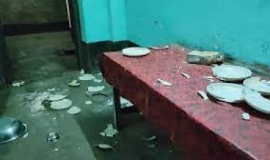 কারমাইকেল কলেজের হোস্টেলে বহিরাগতদের হামলা, আহত ১০