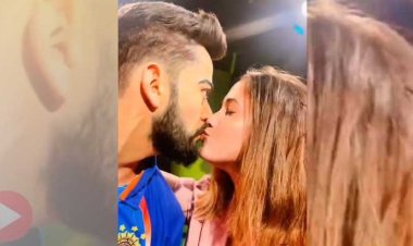 কোহলিকে জড়িয়ে ধরে তরুণীর চুমু, ভিডিও ভাইরাল