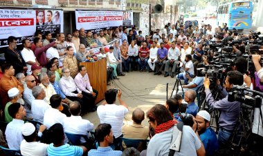 সংবিধান নিয়ে তামাশা করছে সরকার : নজরুল ইসলাম