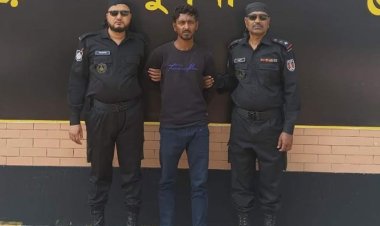 কিস্তির টাকা চাওয়ায় কালেকশন অফিসারকে কুপিয়ে জখম