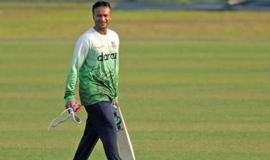 সকালে দেশে পৌঁছেই দুপুরে অনুশীলনে সাকিব