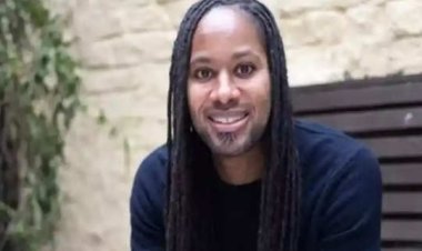 ১৮ বছর বয়স পর্যন্ত ছিলেন নিরক্ষর, তিনিই এখন কেমব্রিজের অধ্যাপক