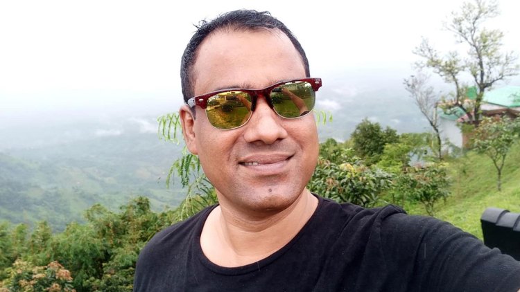 কপিরাইট মামলায় চলচ্চিত্র পরিচালক শফিক গ্রেপ্তার