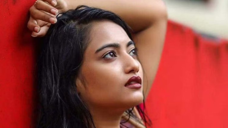 আইসিইউতে শারমিন আঁখি, দোয়া চাইলেন স্বামী