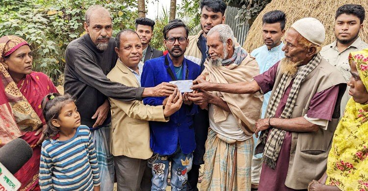 ঘর নির্মাণে কুতুব উদ্দিনের পাশে দাঁড়ালেন হিরো আলম