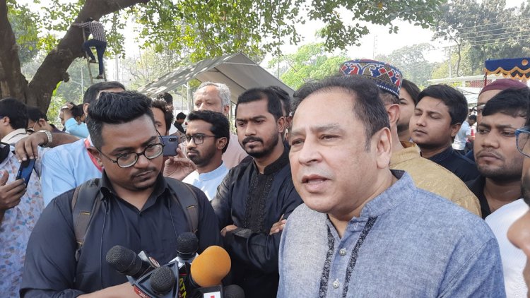 বিডিআর বিদ্রোহ : সরকার কাদের আড়াল করতে চায়, প্রশ্ন কিবরিয়ার