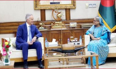 প্রধানমন্ত্রীর সঙ্গে টনি ব্লেয়ারের সাক্ষাৎ