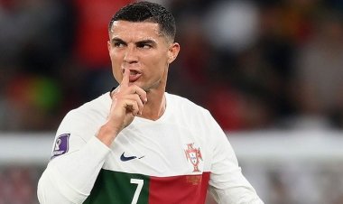 মেসি ভক্তের এক হাত নিলেন রোনালদো