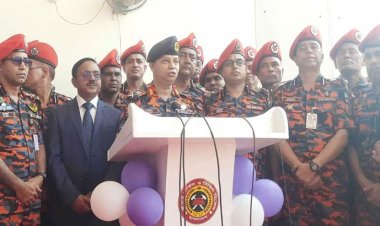 শিরিন ম্যানশনে বিস্ফোরণের কারণ জানালেন ফায়ার সার্ভিসের ডিজি